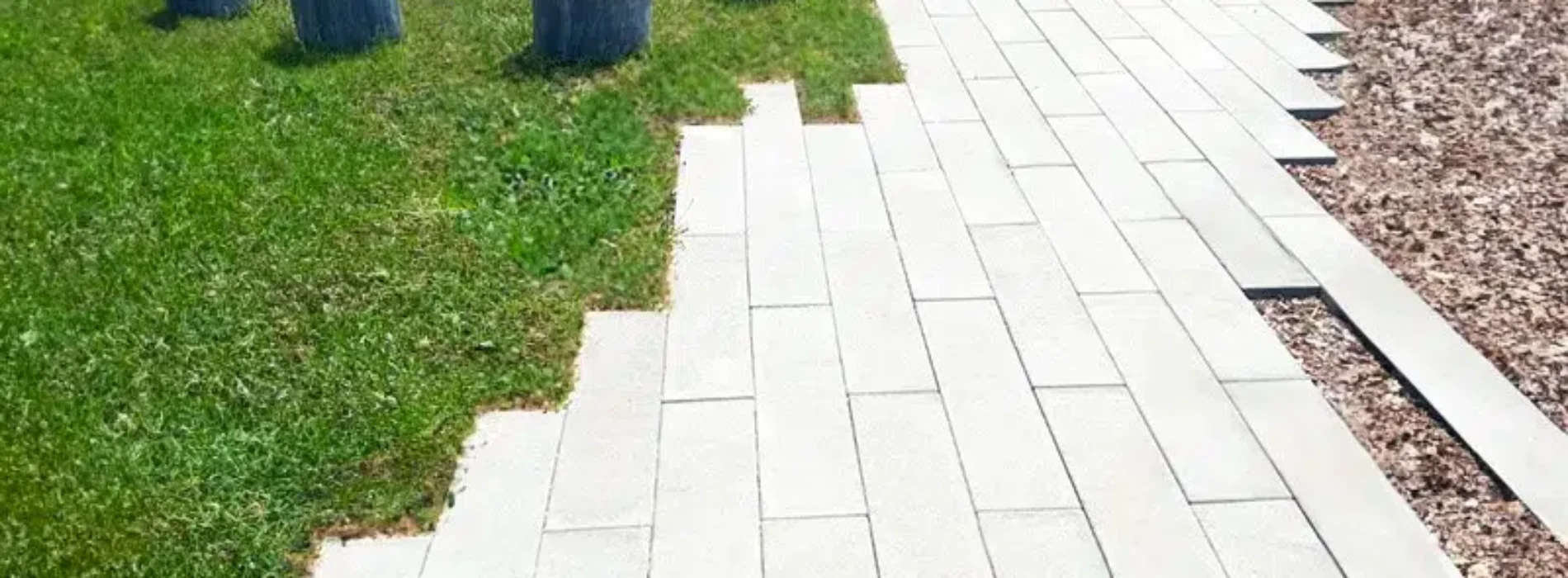 Jak zaplanować trwały taras? Przewodnik po płytach betonowych i ich montażu